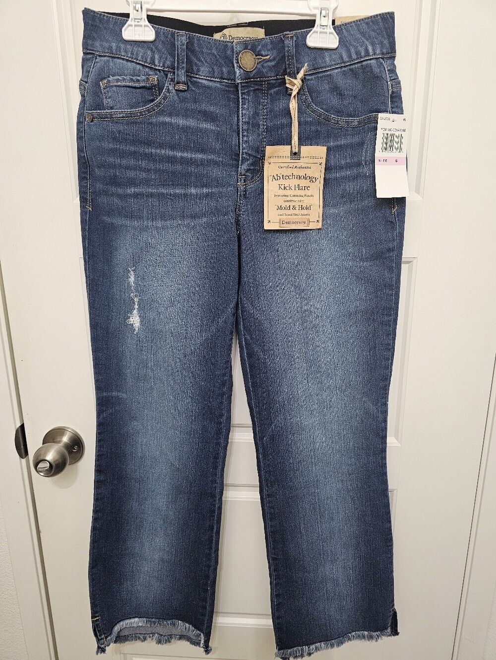 Democracy Medium Blue Kick Flare Jeans Size 6.